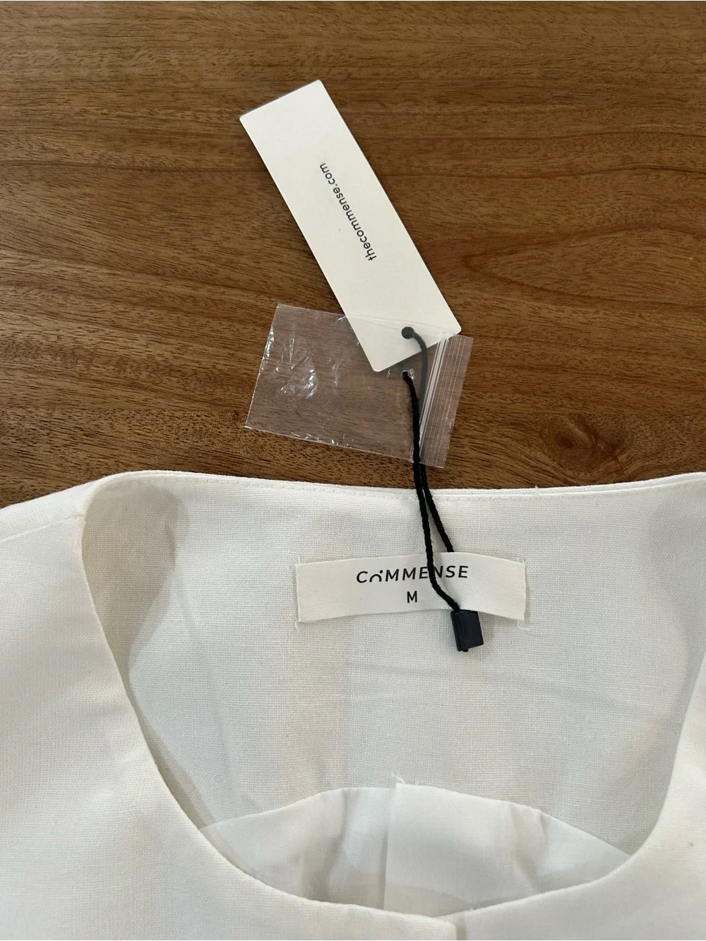 NWT - Commense Button Detail Sleeveless Vest - White - Size M (US 6) - Picture 10 of 11